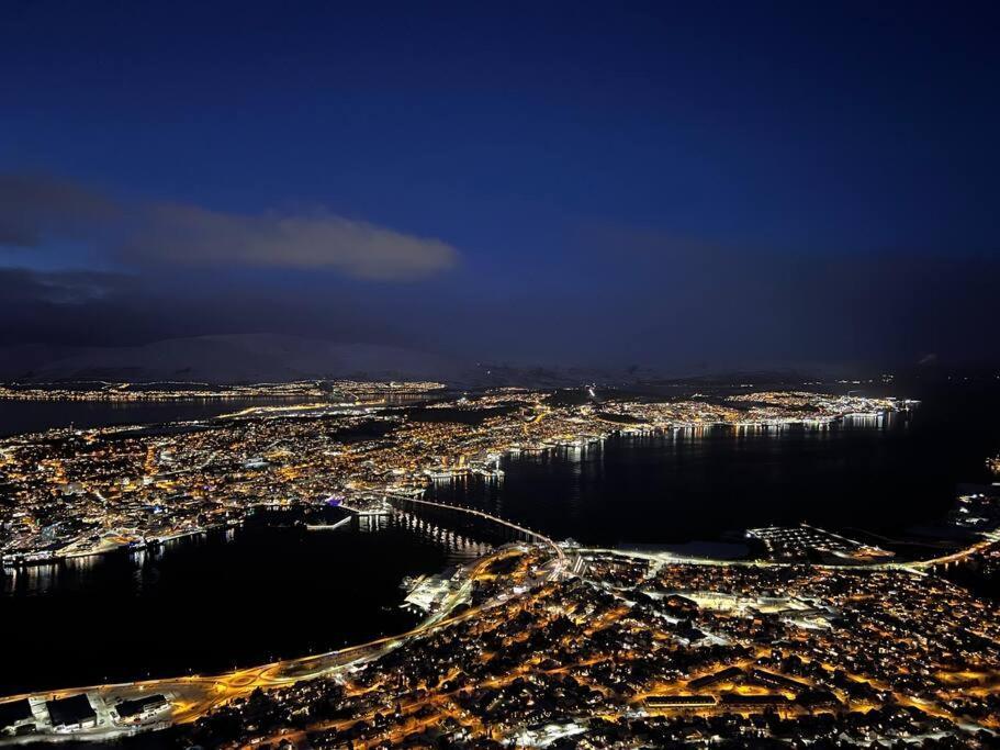 Tromso'S Best Location? City & Nature 5 Mins Away. Exterior photo